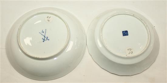 Two tea bowls and saucers